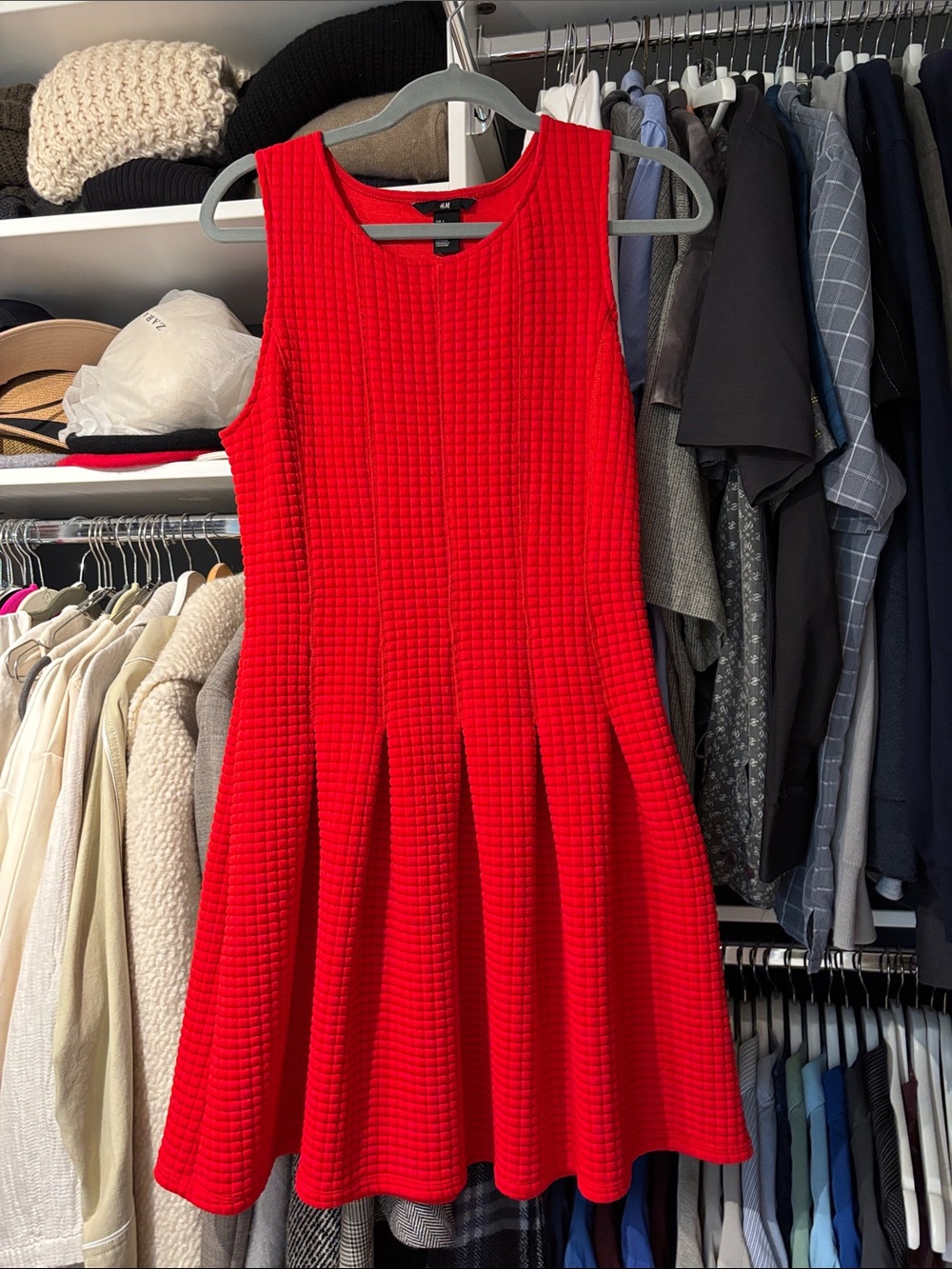 H&M Red Sleeveless Textured Fit & Flare Dress